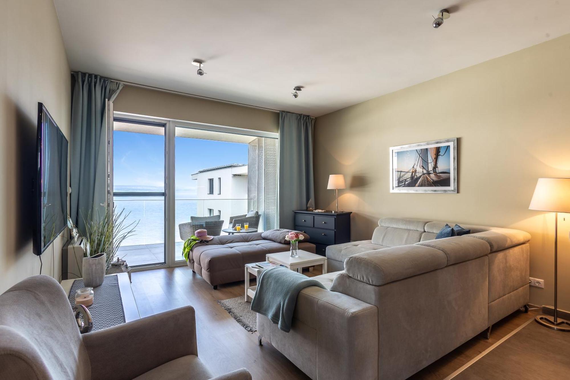 Lake Side Luxury Steps To The Lake Lela - Happy Rentals Balatonlelle Exterior foto